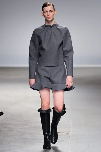 Look 4